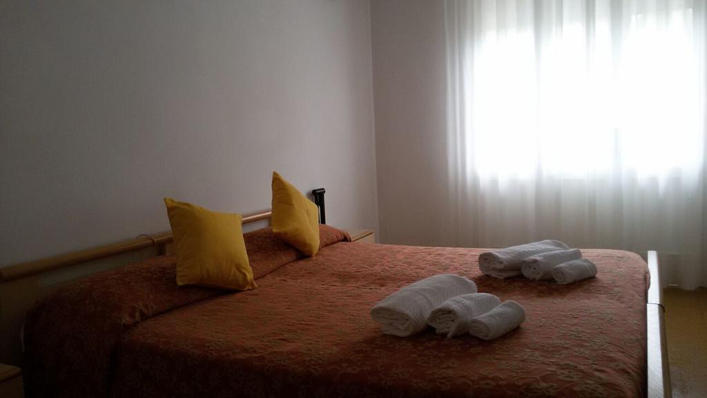 Hotel Trovatore Лідо-ді-Єзоло Екстер'єр фото